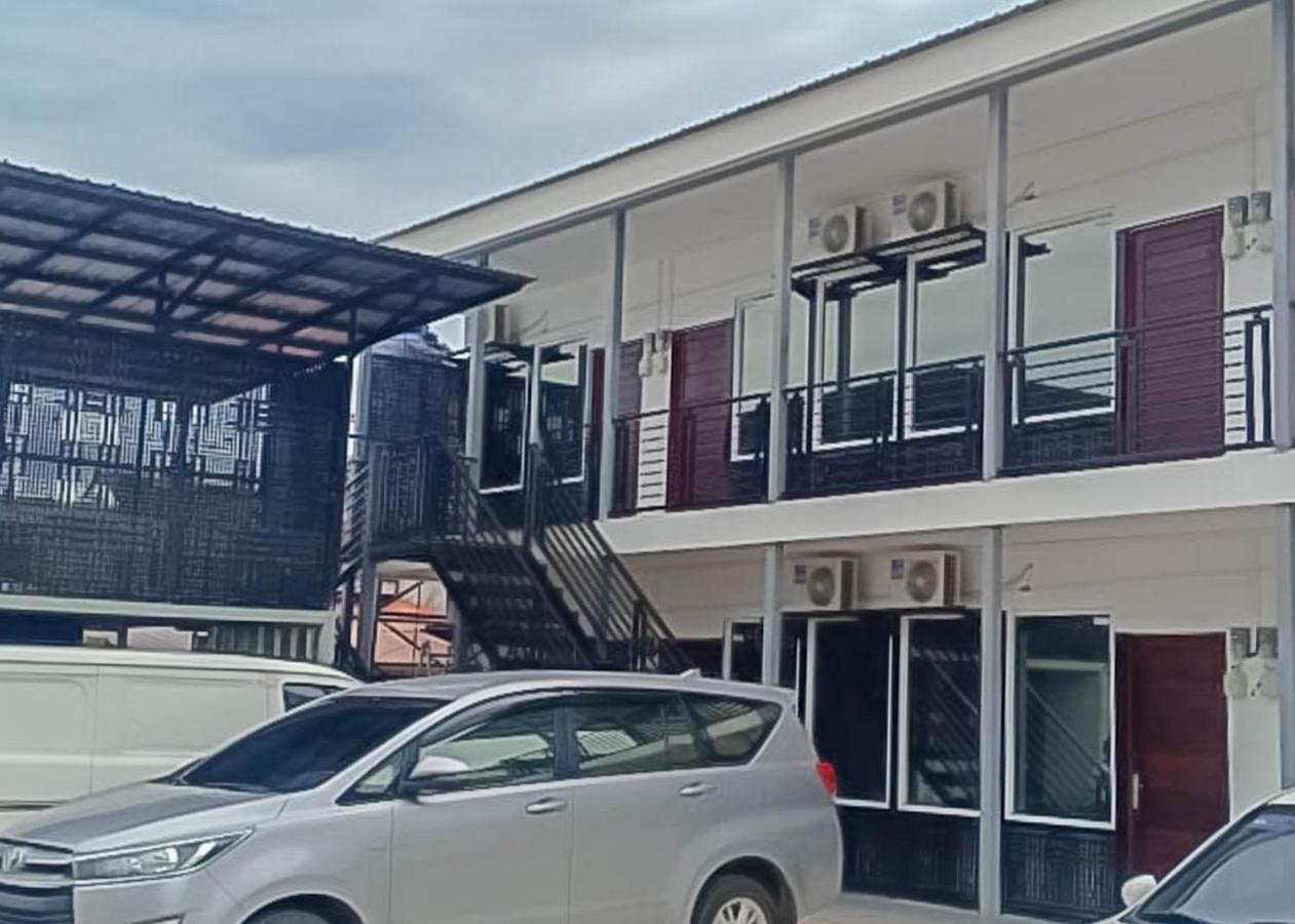 Koolkost Near Living Plaza