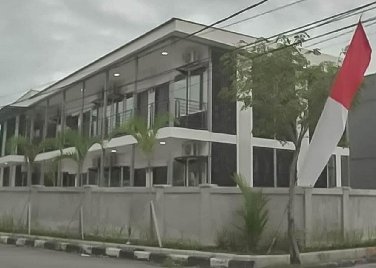 Koolkost Near Living Plaza 2* Balikpapan (Borneo)